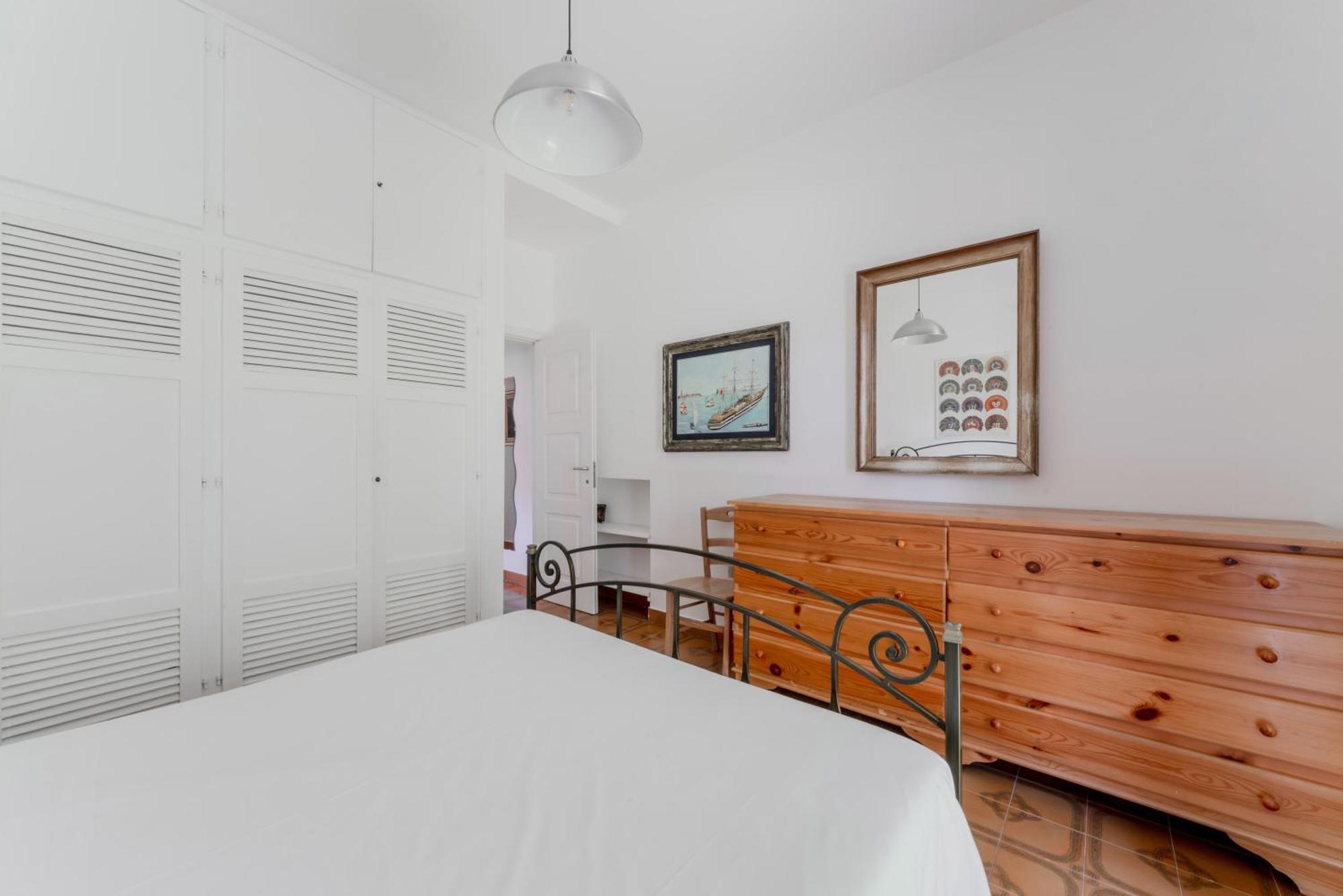 Apartment Giglio With Garden And Mini Pool By Rentbeat