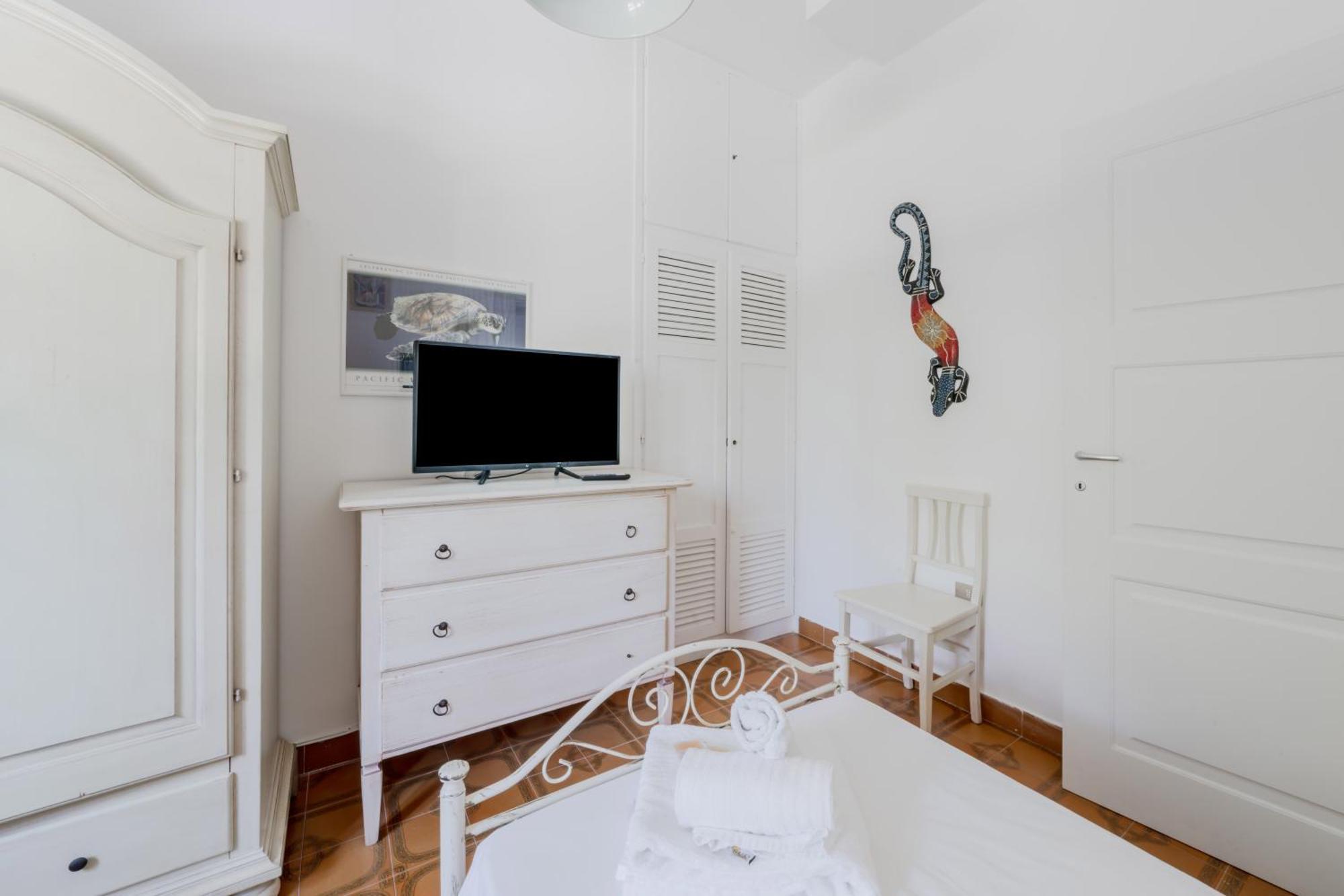 Giglio With Garden And Mini Pool By Rentbeat Apartment *